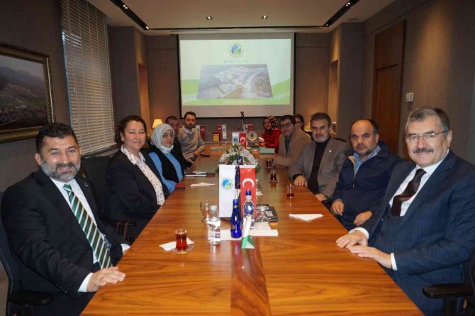 Yeşil Çevre’ye Akademi Dünyasından Yakın Markaj