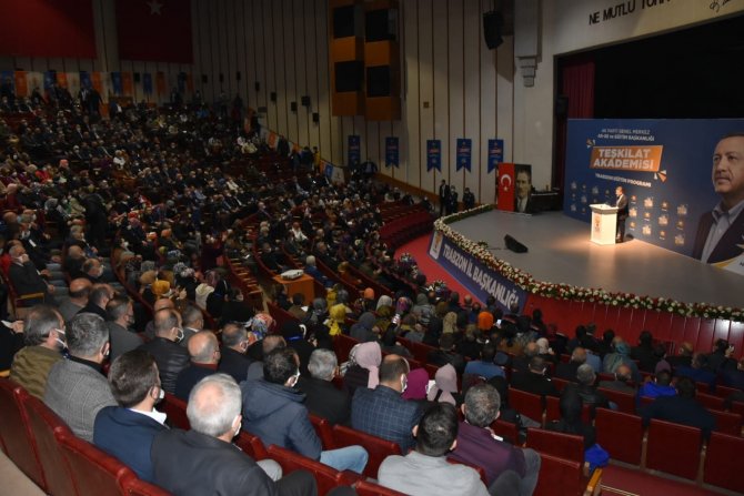 Ak Parti Teşkilat Akademisi Programı