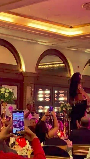 Züccaciyeciler Derneği’nin Dansözlü Toplantısı