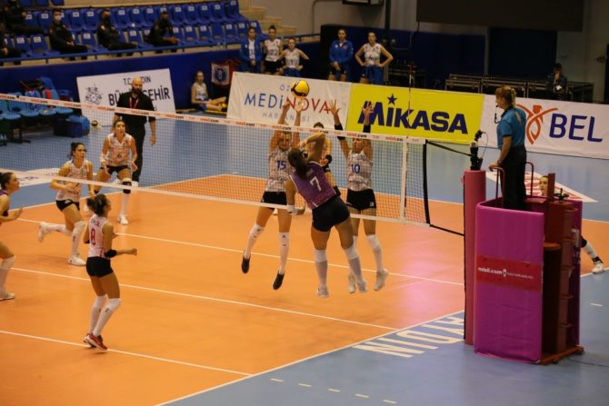 Aydın’ın Sultanları Sahasında Nilüfer Belediyespor’u Mağlup Etti