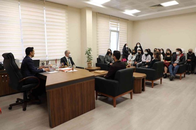 Bartın Üniversitesi Adalet Programı Öğrencileri Yeni Adalet Sarayını Gezdi