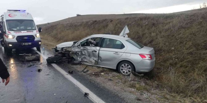 Çorum’da Zincirleme Kaza: 6 Yaralı