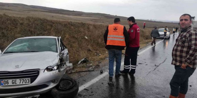 Çorum’da Zincirleme Kaza: 6 Yaralı