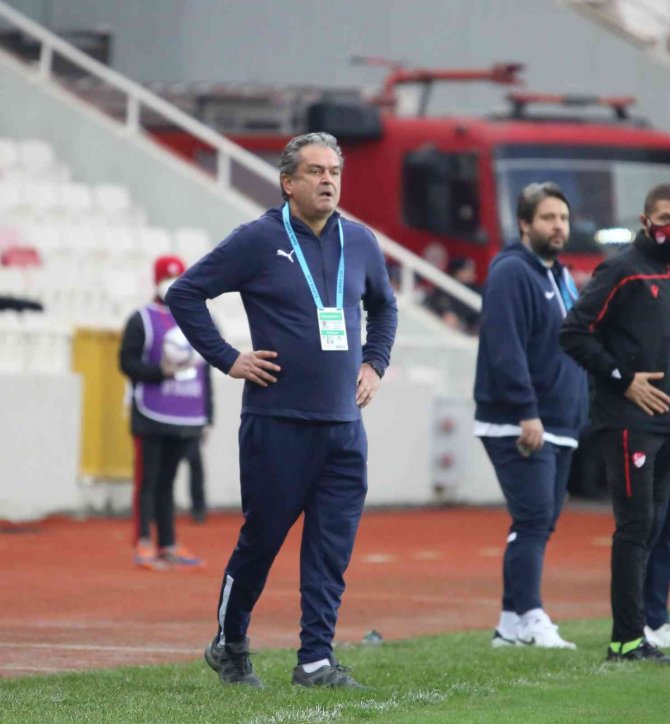Rıza Çalımbay, Hatayspor Maçını Locadan Takip Etti