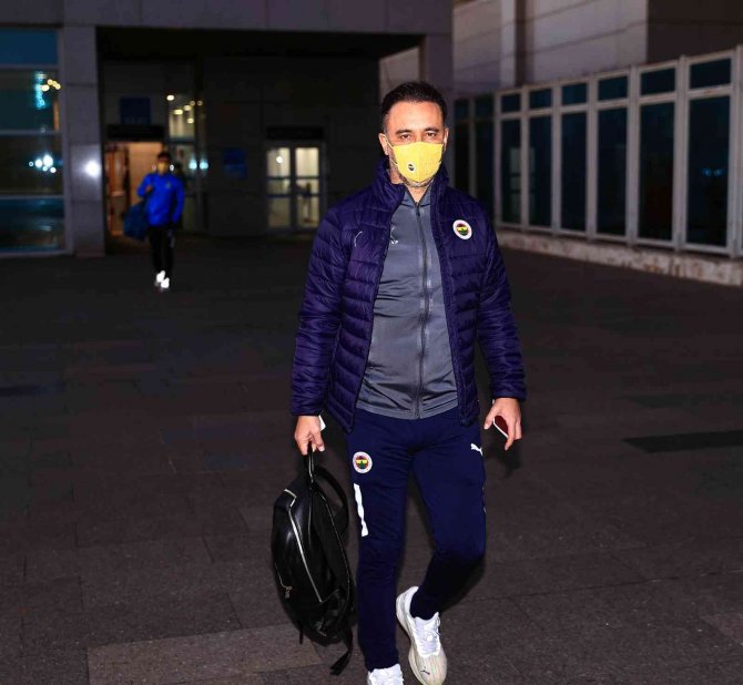 Fenerbahçe, İ̇zmir’de