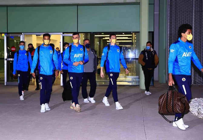 Fenerbahçe, İ̇zmir’de