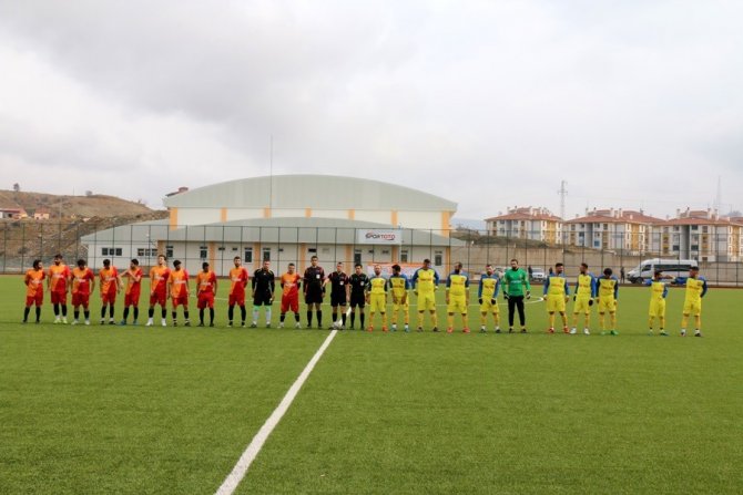 Hekimhan’da Yarım Düzine Gol