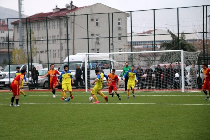 Hekimhan’da Yarım Düzine Gol