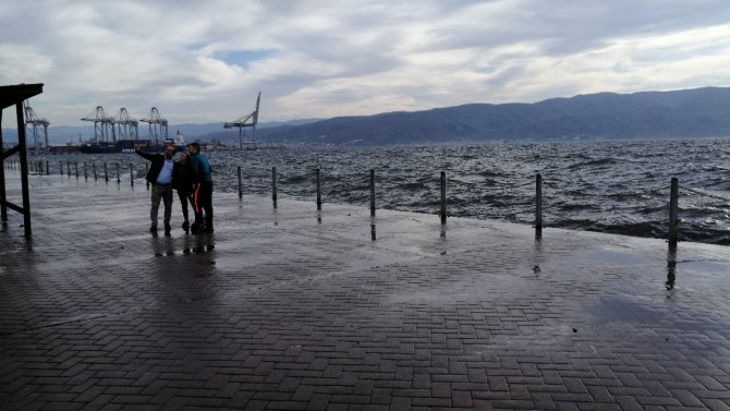 Kocaeli’de Lodos Etkili Oluyor