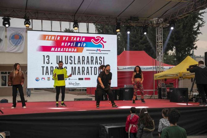 Tarsus’taki Maraton Fuarı Büyük İlgi Gördü