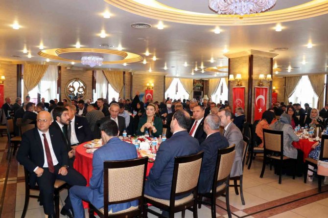 Mhp Grup Başkanvekili Bülbül: "Dünyadaki Sıkıntıları Görmezden Gelerek Bir Şeyleri İzah Etmek Veya Eleştiri Yapmak İnsafsızlıktır”