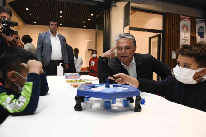 Çocuklar, Akıl Ve Zeka Oyunları Buluşması’nda Bir Araya Geldi
