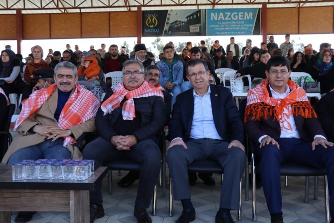 Nazilli’de Boğalar Eğitime Destek İçin Güreşti