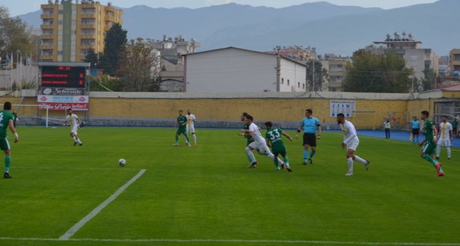Tff 3. Lig: Osmaniyespor Fk: 1 - Formül Erbaaspor: 1