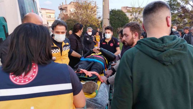 Samsun’da Motosiklet Otomobil İle Çarpıştı: 2 Yaralı