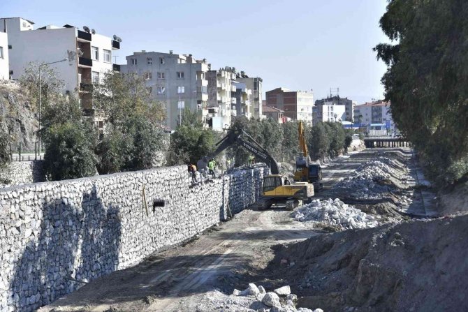 Söke Çayı Islah Çalışmaları Taşkını Önledi
