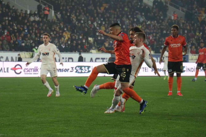 Spor Toto Süper Lig: Yeni Malatyaspor: 0 - Galatasaray: 0 (Maç Sonucu)