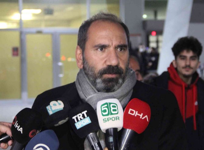 Mecnun Otyakmaz: “Takımımı Tebrik Ediyorum”