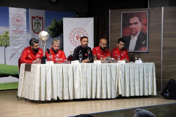 Ampute Futbol Milli Takımı Sivas’ta Gençlerle Buluştu