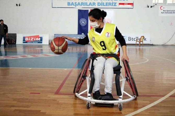Çocukluk Hayaline Kavuştu, Şimdiki Hedefi Milli Takım