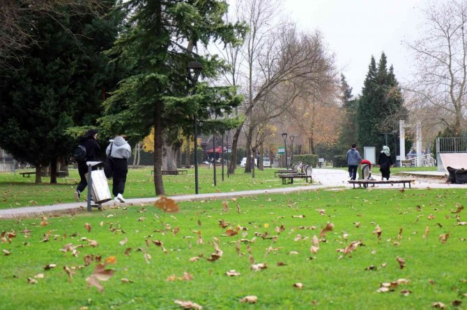Meteoroloji Uyarmıştı Sakarya’da Etkisini Göstermeye Başladı