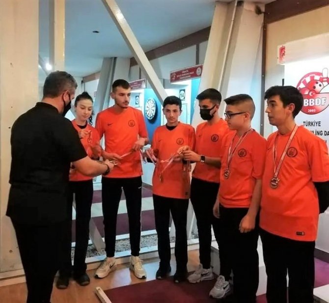 Bayburt Üniversitesi Dart Şampiyonasında 2. Oldu.