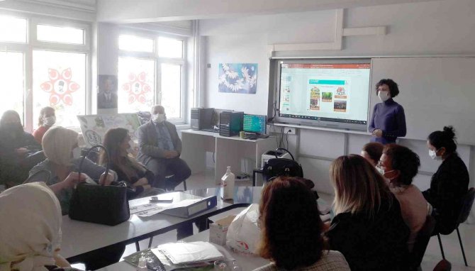 Çankaya’da Eğitimcilere “Sıfır Atık” Bilgisi