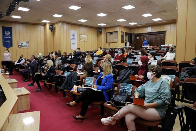 Akdeniz Belediyesi Personeline ’Proje Yönetimi Ve Danışmanlığı’ Eğitimi