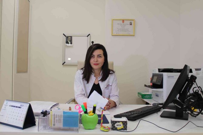 İ̇laç Kullanırken Tüketilen Besinlere Dikkat