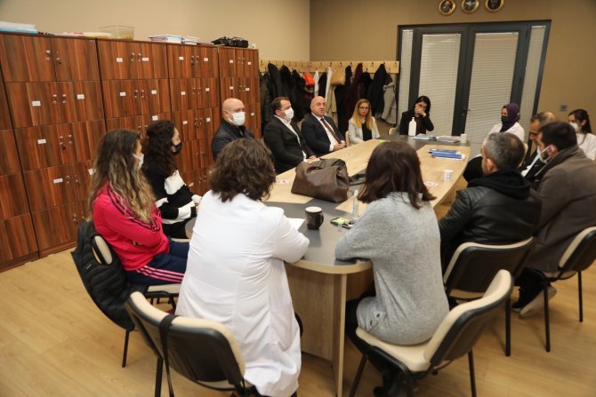 Başkan Bıyık, Öğrencileri Yalnız Bırakmıyor