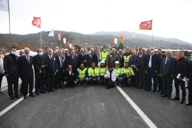 80 Günde Tamamlanan Ayancık Terminal Köprüsü Hizmete Açıldı