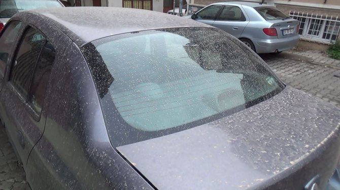 Tekirdağ’da Gökten Çamur Yağdı