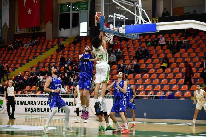 Mamak Belediyesi Basketbol Takımı Evinde Rahat Kazandı