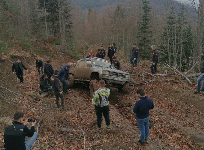 Off-road Tutkunları Zirvede Buluştu