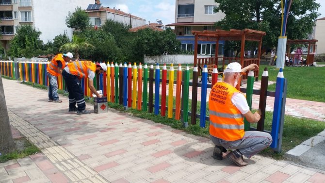 Bafra’nın Kent Mobilyaları Belediye Atölyesinde Üretiliyor