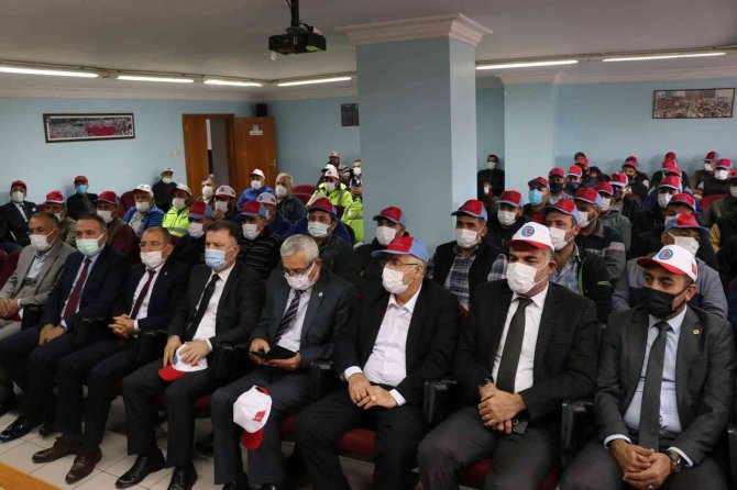 Gülnar: "Asgari Ücret İnsan Onuruna Yaraşır Olmalı"