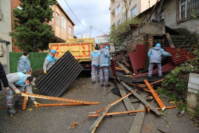 Ataşehir’de Lodos Sonrası Yoğun Çalışma