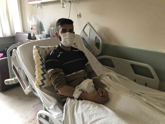 Yaşı Küçükken Veremediği Böbreği Büyüyünce Verdi, Babasına Can Oldu