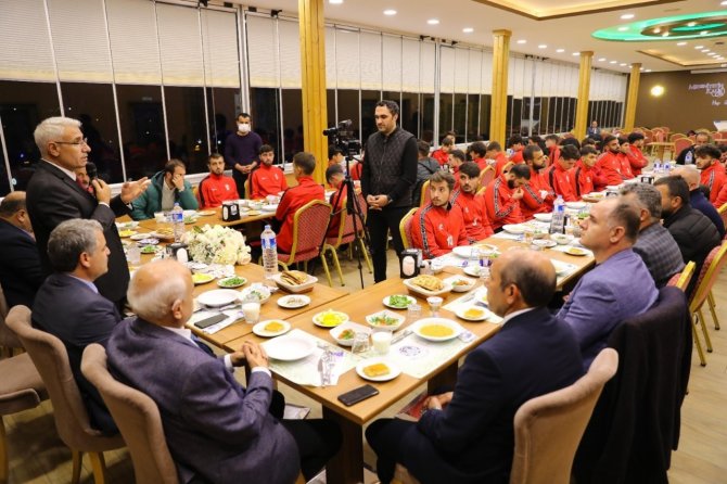 Başkan Güder’den Spora Ve Sporculara Tam Destek
