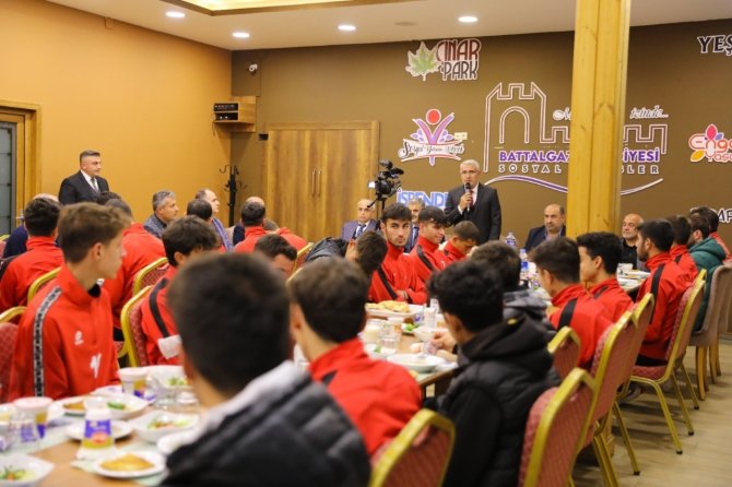 Başkan Güder’den Spora Ve Sporculara Tam Destek