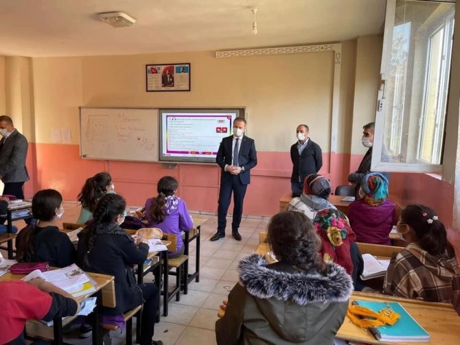 Kaymakam Yelek’ten Okul Ziyareti