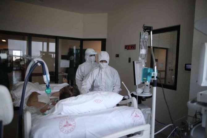 Bursa’nın Haftalık Vaka Sayısında Düşüş Yaşandı