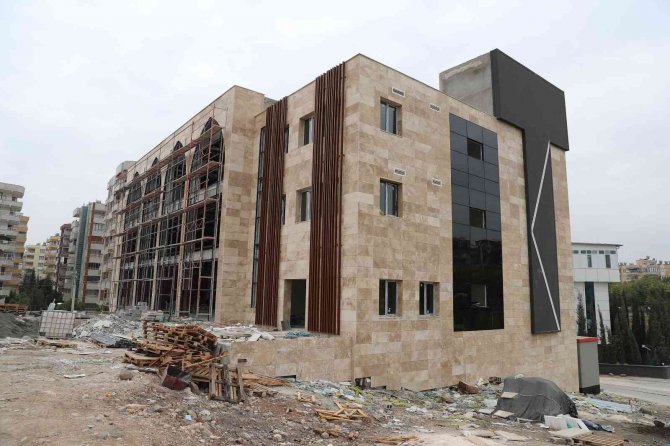 Canpolat Kültür Merkezi Ve Millet Bahçesini İnceledi