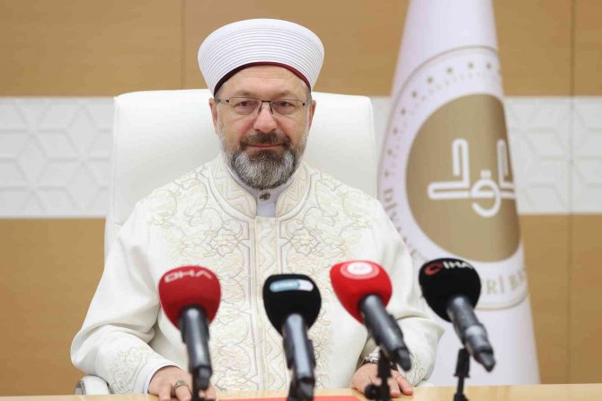Diyanet İ̇şleri Başkanlığı İle Türkiye İ̇zcilik Federasyonu Arasında İş Birliği Protokolü İmzalandı