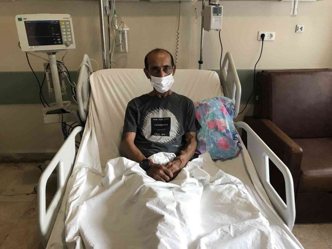 Yaşı Küçükken Veremediği Böbreği Büyüyünce Verdi, Babasına Can Oldu