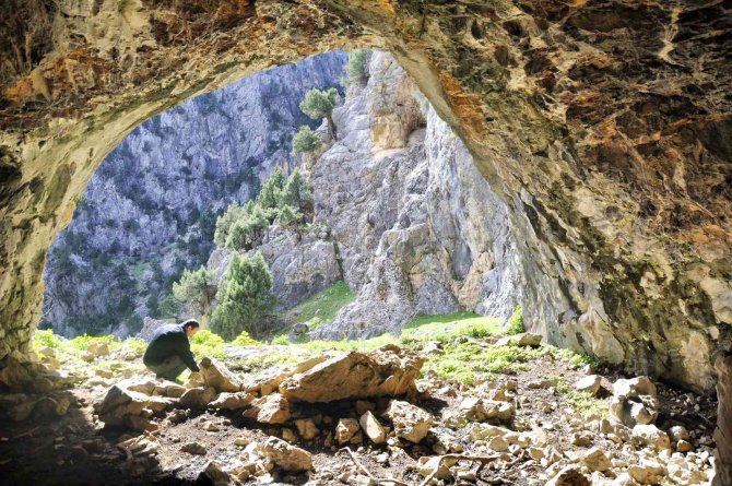 "Kaleboynu Kalesi" Zamana Direniyor