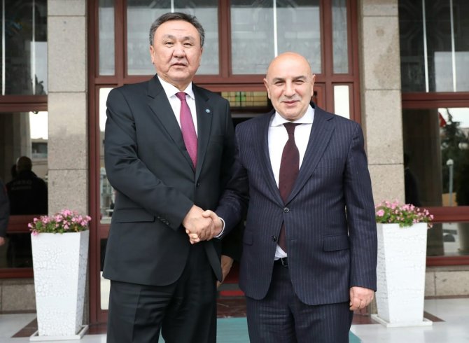 Türk Otağı’nın İlk Konuğu Büyükelçi Kubanıçbek Oldu