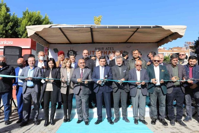 Amir Ateş Kütüphanesi Hizmete Açıldı