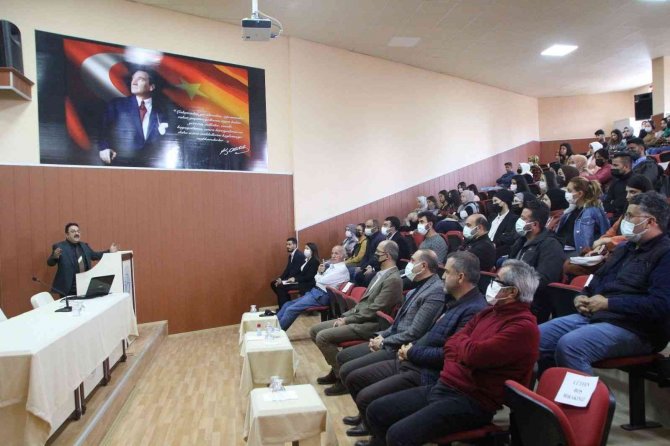 Kilis’te Yunus Emre Konferansı