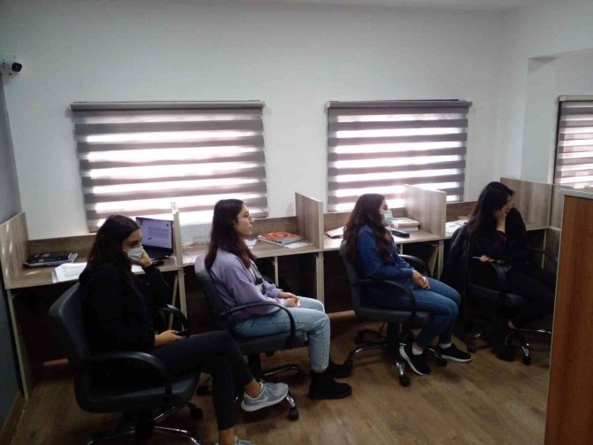 Kırıkkale’de Öğrencilere Moral Ve Motivasyon Semineri